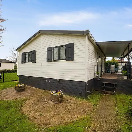 Chalet In Lith Near Marina And Beach, Cleaning Included